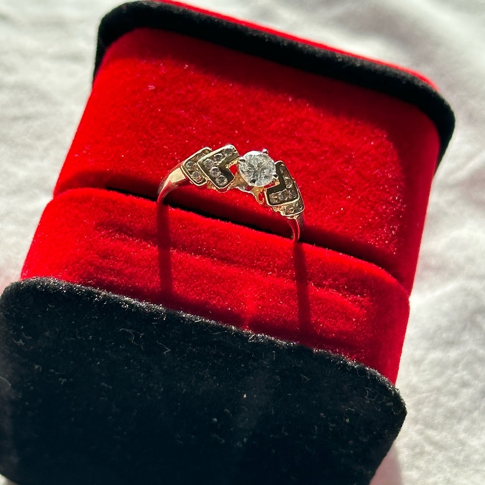 Diamond ring 14k gold